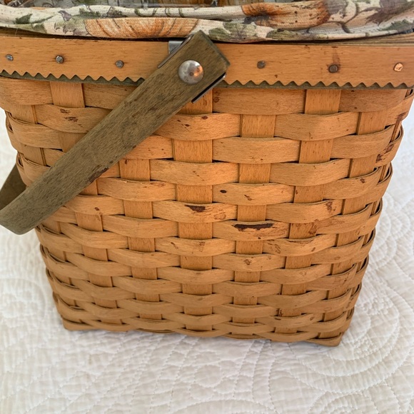 Longaberger basket - Picture 2 of 7
